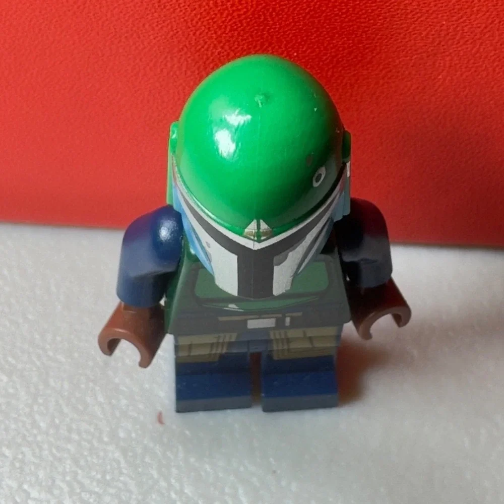 Lego Star Wars Mandalorian Tribe Warrior Minifigure sw1078 Green Helmet Figure